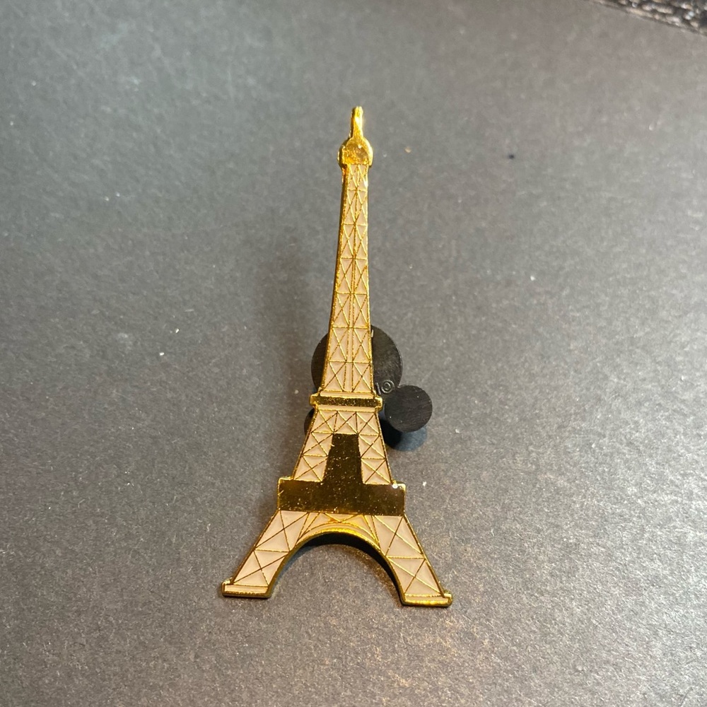 Disney Pin: Eiffel Tower - Picture 1 of 1